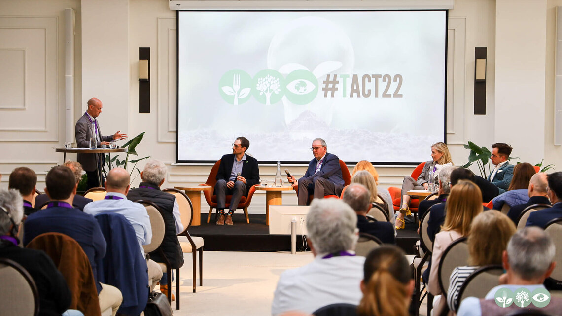 Klassentreffen der Extraklasse: Meiko Green aktiv bei FCSI-Konferenz Klassentreffen der Extraklasse: Meiko Green aktiv bei FCSI-Konferenz
